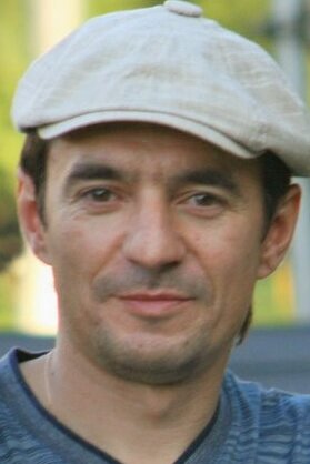 Дмитрий Лавров