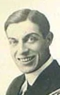 Фред Уоррен