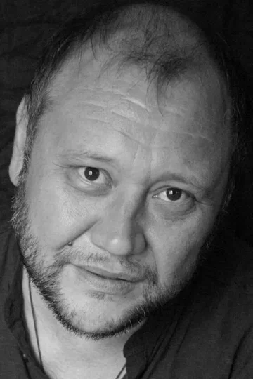 Юрий Степанов