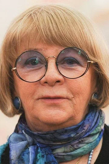 Алла Сурикова