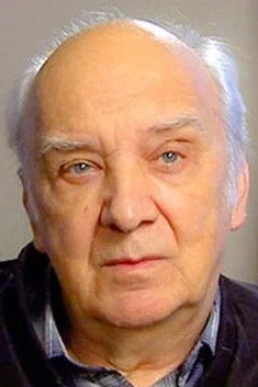 Евгений Гуслинский