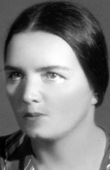Нина Русинова