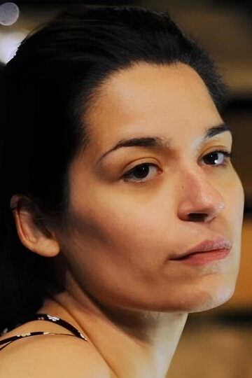 Инеш Перейра