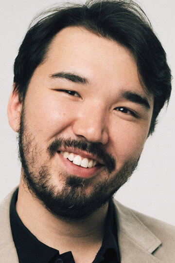 Амир Аменов